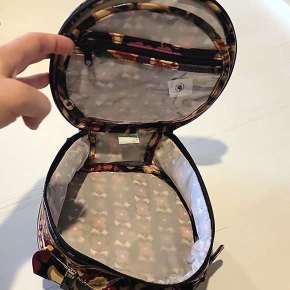 🍃 Vera Bradley cosmetic case bag - Picture 5 of 6